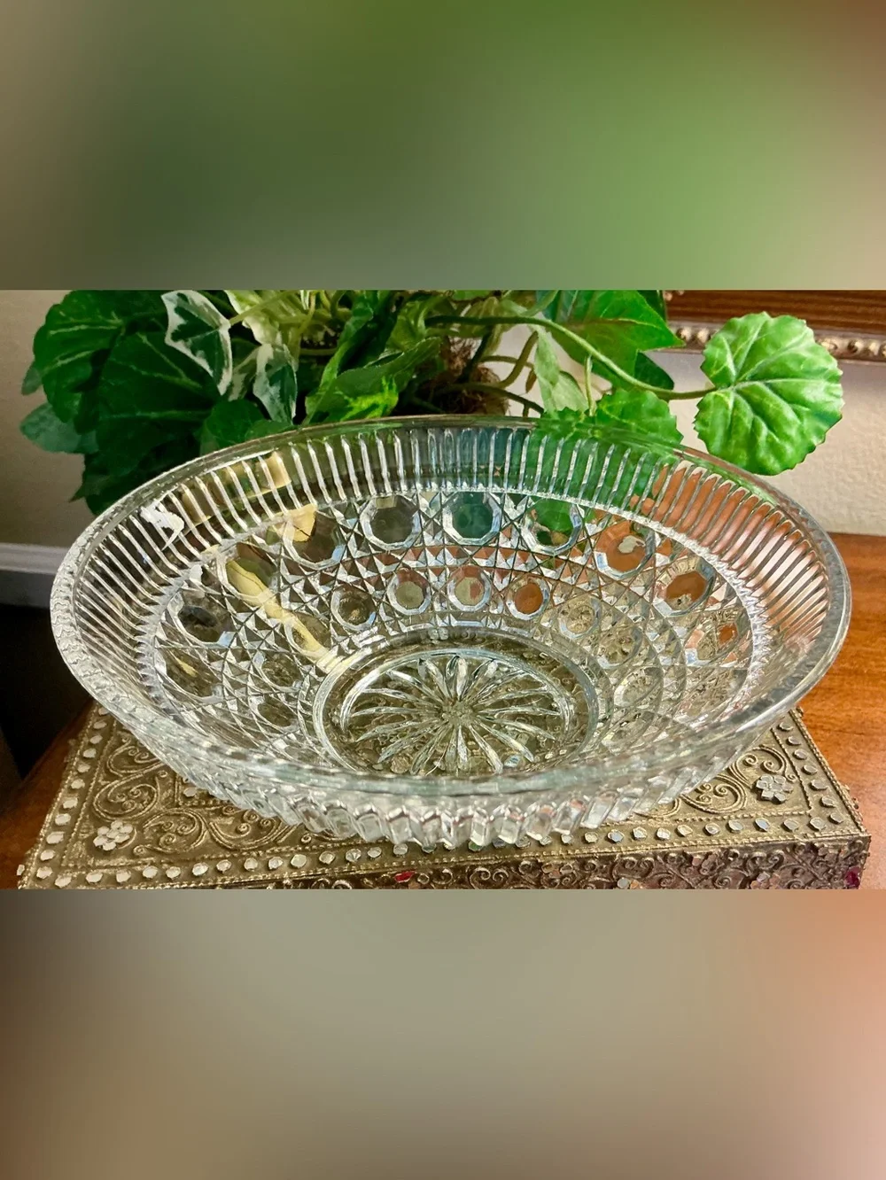 Federal Glass Company Windsor Pattern 7.5”D